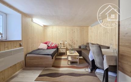 Unikátny rodinný dom s veľkým pozemkom