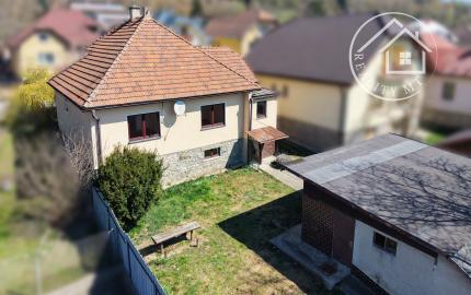 Rodinný dom v Turčianskych Kľačanoch na priestrannom pozemku