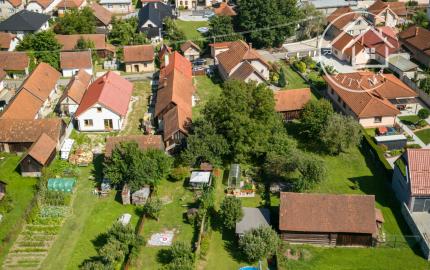 Predaj zrekonštruovaného vidieckého domu v Turčianskej Štiavničke za cenu bytu