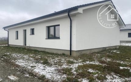4 izbové rodinné domy s veľkorysou výmerou na Budiši