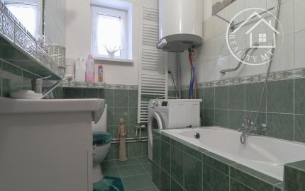 Štýlový rodinný dom po kompletnej rekonštrukcii – Lipovec | moderné bývanie s dušou prírody