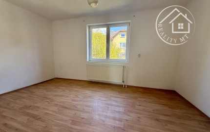 Znížená cena- Rodinný dom v Turčianskych Kľačanoch na priestrannom pozemku