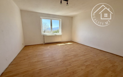 Znížená cena- Rodinný dom v Turčianskych Kľačanoch na priestrannom pozemku