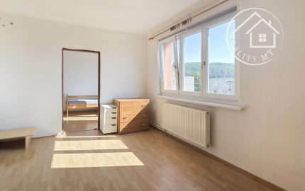 Na predaj 3-izbový tehlový byt s garážou v cene – Sučany
