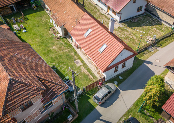 Predaj zrekonštruovaného vidieckého domu v Turčianskej Štiavničke za cenu bytu