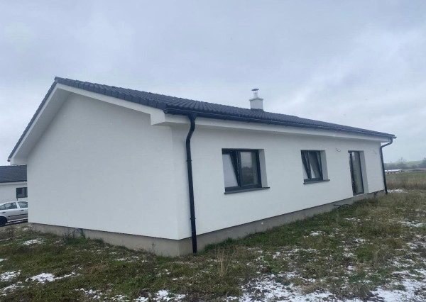 4 izbové rodinné domy s veľkorysou výmerou na Budiši