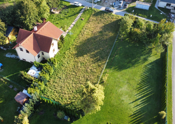 Pozemok pre rodinný dom Valča
