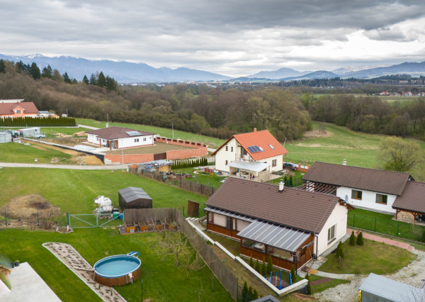 Novostavba vidieckého rodinného domu v Turčianskom Petre