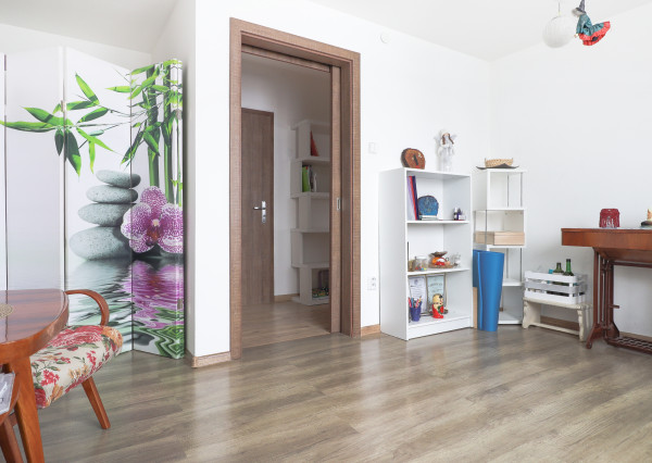 Štýlový rodinný dom po kompletnej rekonštrukcii – Lipovec | moderné bývanie s dušou prírody