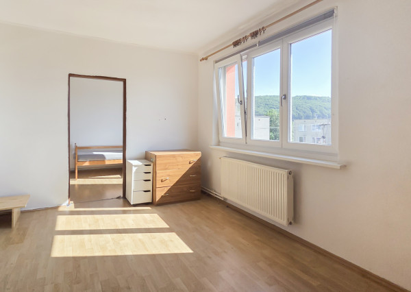 Na predaj 3-izbový tehlový byt s garážou v cene – Sučany