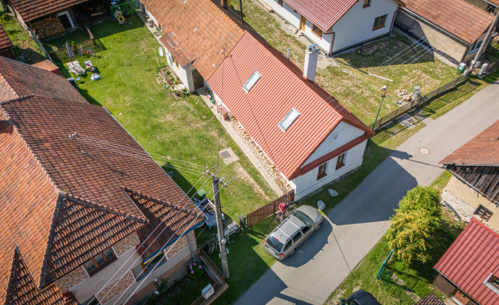 Predaj zrekonštruovaného vidieckého domu v Turčianskej Štiavničke za cenu bytu - fotografia 15