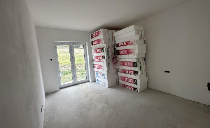 Novostavba bungalovu-možná výmena za byt s doplatkom - fotografia 14