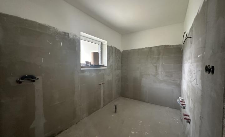 Novostavba bungalovu-možná výmena za byt s doplatkom - fotografia 5