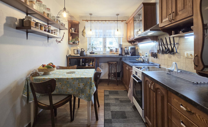 REZERVOVANÉ - Kompletná rekonštrukcia - 2 izbový byt - fotografia 3