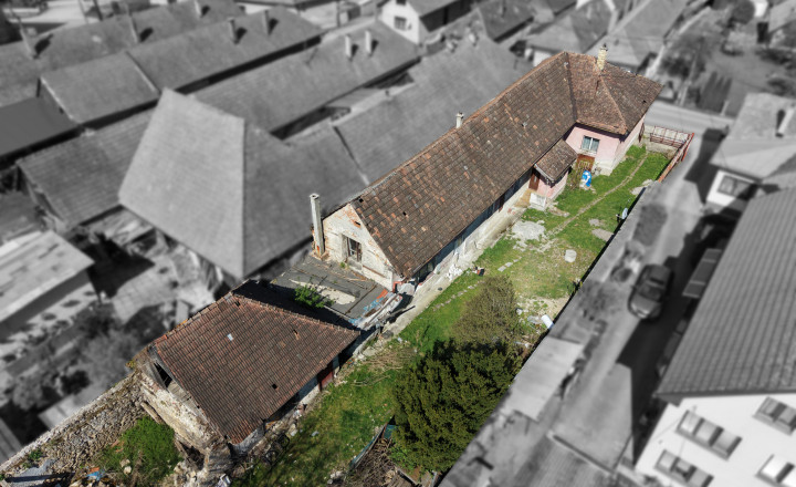 Mošovce - starší rodinný dom/pozemok - fotografia 2