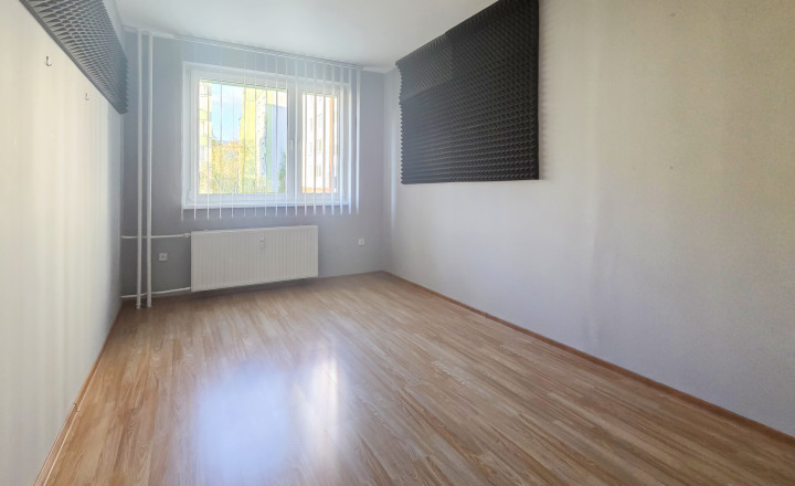Priestranný 3 izbový byt - Martin - Záturčie - fotografia 8